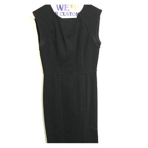 Sleeveless black midi dress